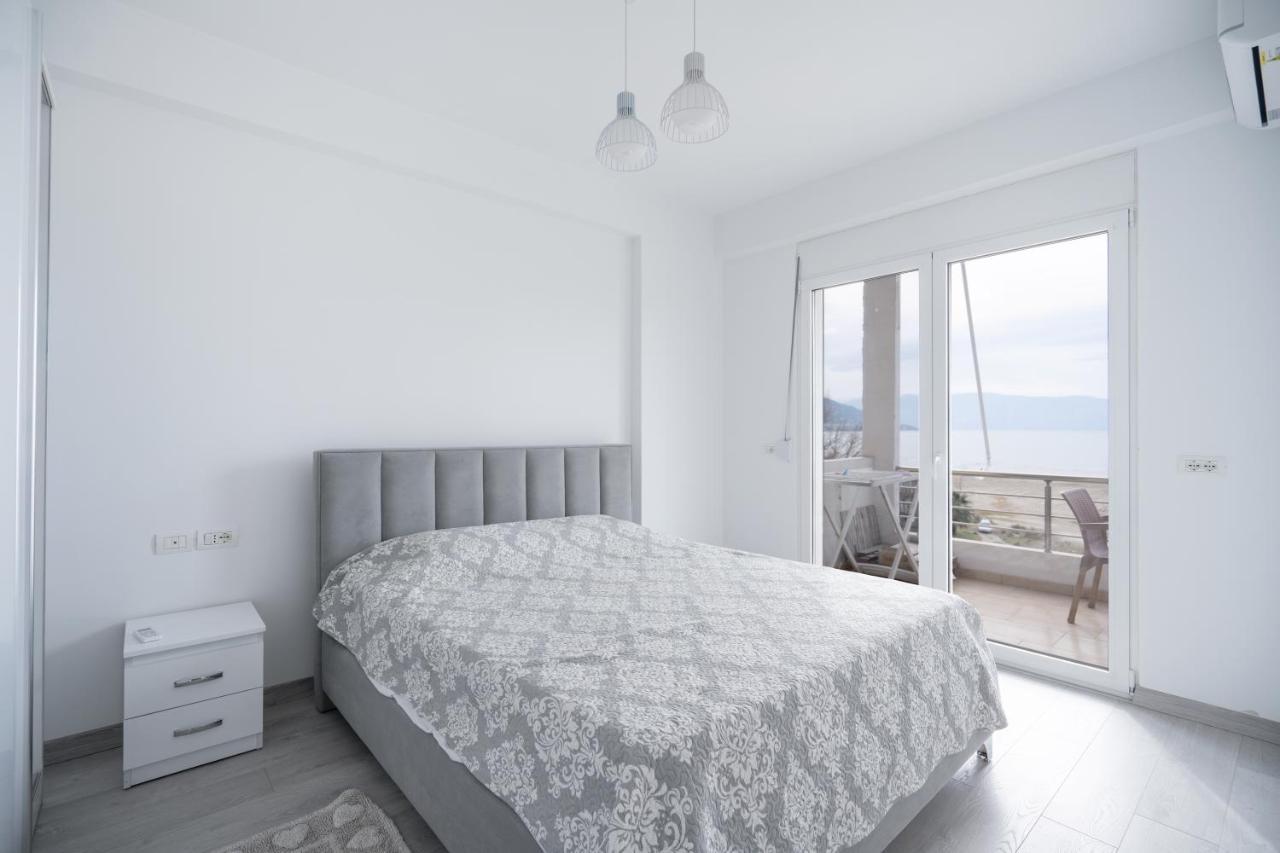 Apartment In The Village With A Sea View Vlore Luaran gambar